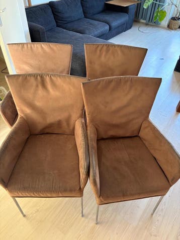 Eettafel met stoelen - Gratis af te halen