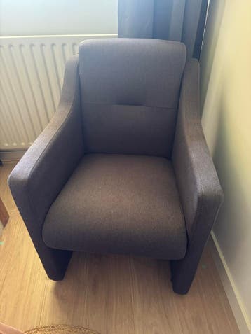 Comfortabele stoel gratis op te halen