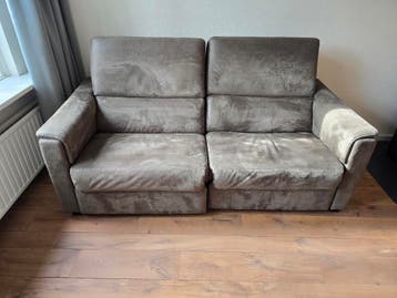 GRATIS OPHALEN 2-zitsbank met relaxfunctie en vlekgarantie