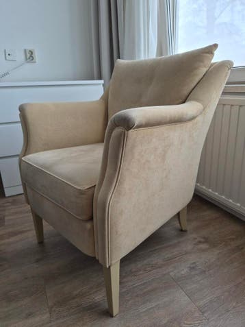 Goed zittende fauteuil. GRATIS.