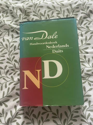 Van Dale N-D woordenboek groot