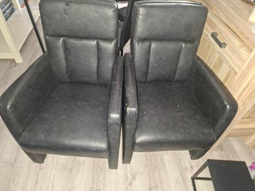SPOED gratis 2 donkergrijze fauteuils