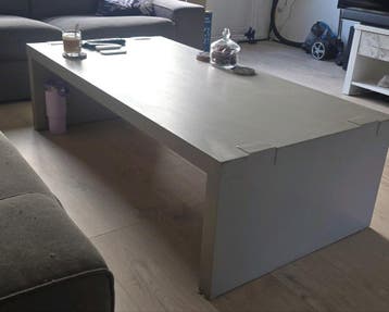 GRATIS Massief houten salontafel opknapper.