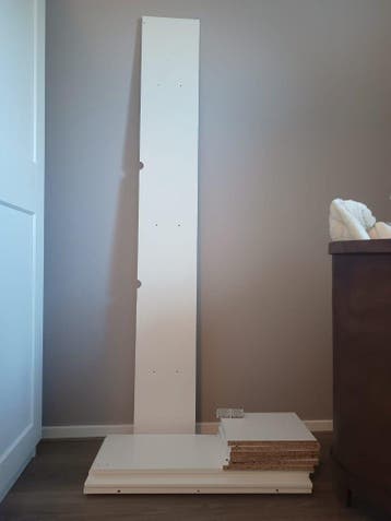 Overbodige (nieuwe) planken Ikea bed Brimnes