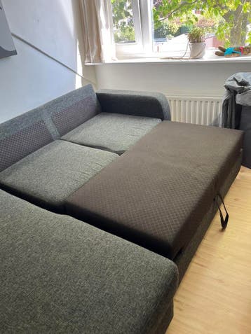 Slaapbank met longseat en uitklapbed