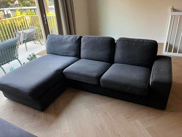 Comfortabele donkergrijze hoekbank, 2-delig