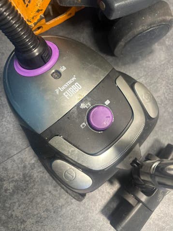 Gratis Bestron Furbo Stofzuiger met Stofzakken