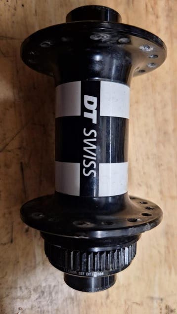 DT Swiss 350 Naaf 15x100 (Gereserveerd)