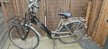 Batavus damesfiets met gebreken