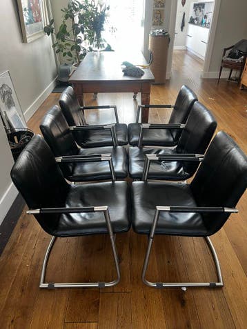 Henders en Hazel leren stoelen - 5x gratis