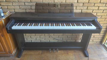 Yamaha Clavinova CLP 123
