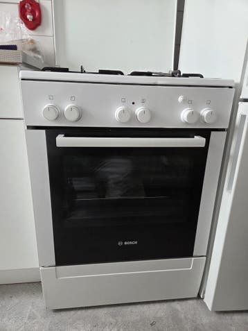 Gratis af te halen: AEG kookpit/oven en koelkast