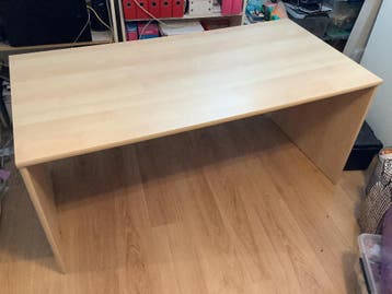 GRATIS -tot 2 mei, buro/bureau berken fineer LxBxH 160x80x72