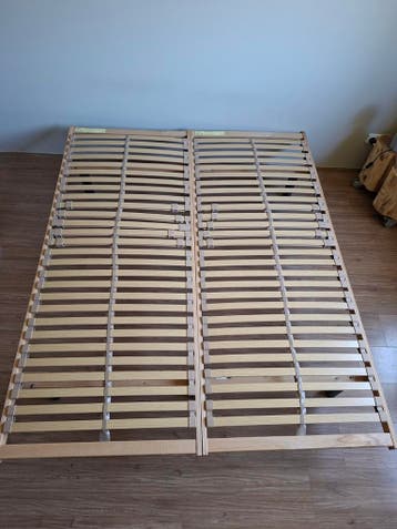 GRATIS AFHALEN BED 160x200