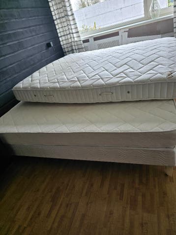 Single Bed