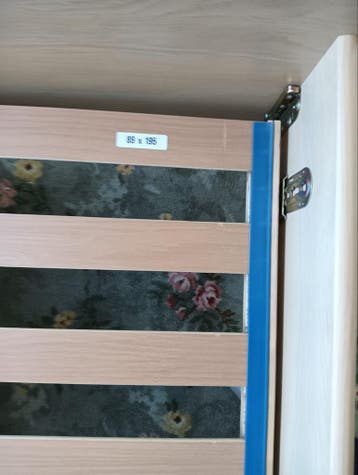 Eenpersoonsbed met lattenbodem - 89x195 cm