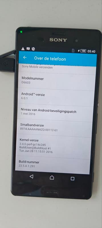 Sony Xperia Z3 - Android 6.0.1 - Goede staat