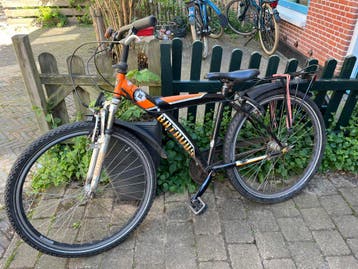 Fiets Batavus Snake 26 inch GRATIS voor onderdelen of opknap