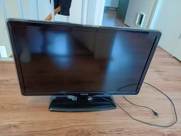 (Gereserveerd) Philips TV inclusief afstandsbediening