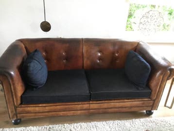 Gratis schapenleder bank 1;75 m breed