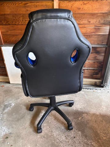 Gamestoel - Op te halen in ruil voor wat lekkers!