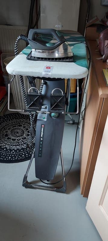 Laurastar Magic Strijksysteem met Actieve Strijkplank