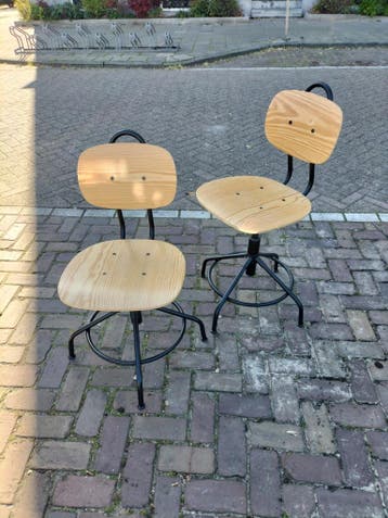 2x bureaustoel. Ikea. Gratis ophalen.