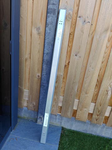 IKEA SKORVA Middenbalk voor bed (ongebruikt)