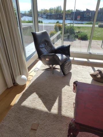 Leren relaxfauteuil met elektrische verstelling