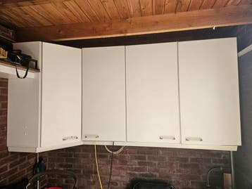 Gratis Witte Bruynzeel bovenkastjes keuken