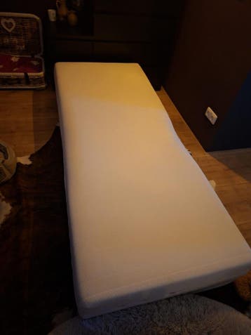 2 eenpersoons matrassen