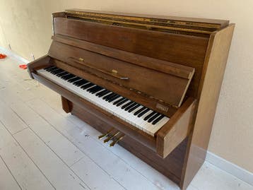 GRATIS af te halen wegens verhuizing: Piano