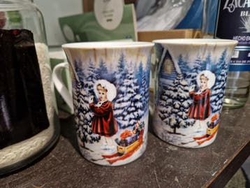 2 Nieuwe Wintertafereel Kopjes - Nooit Gebruikt