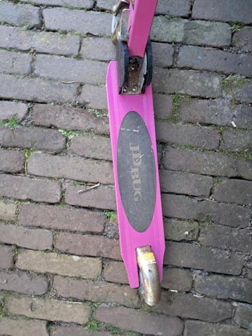 Roze JD Bug step - Gebruikt