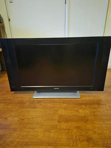 T.v.   Philips.
