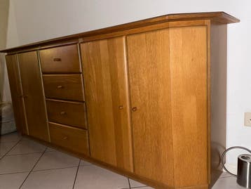 Gratis afhalen: Mooi houten dressoir met lades en deuren