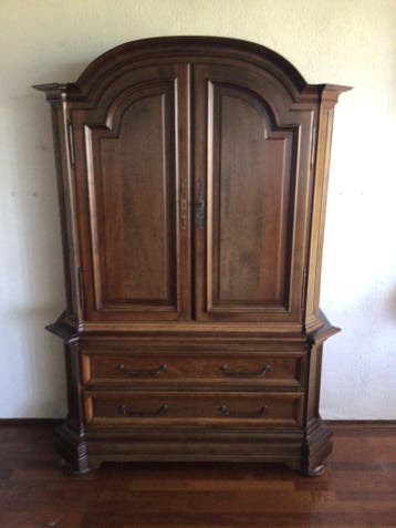 Prachtige Houten servieskast