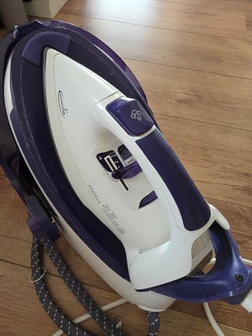 Tefal Stoomstrijkijzer, Snoer defect, voor onderdelen/repair