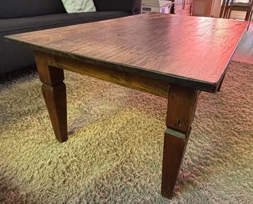 Gratis af te halen: Gebruikte salon tafel (70x120x50cm)