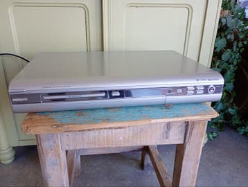 Philips DVDR 3305 dvd speler recorder - gratis ophalen
