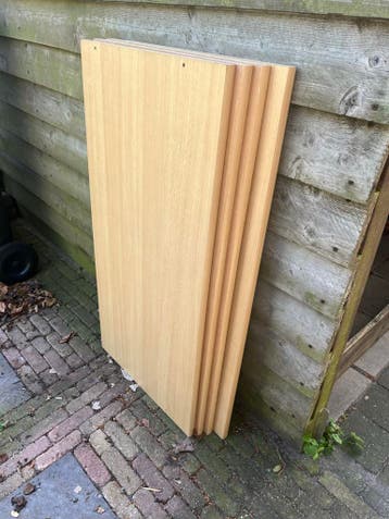 Houten planken voor kast of project