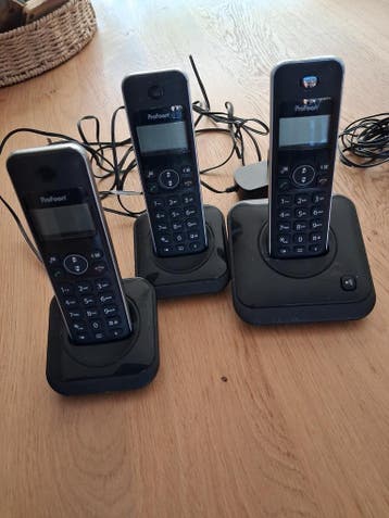 Dekt telefoon 3 stuks.