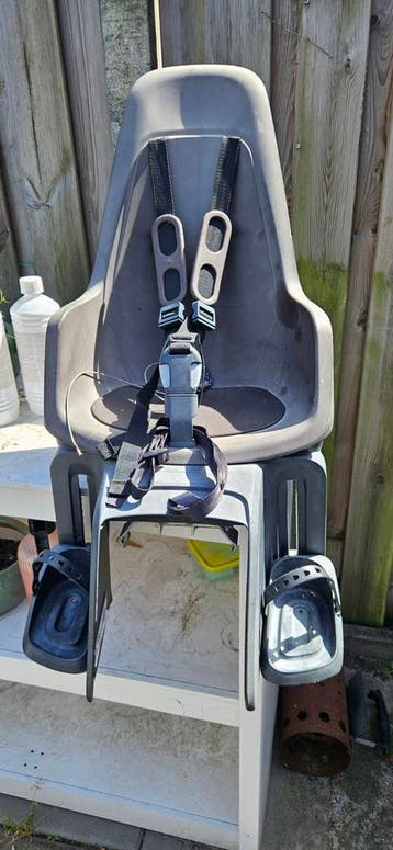 Gratis bobike kinderzitje compleet