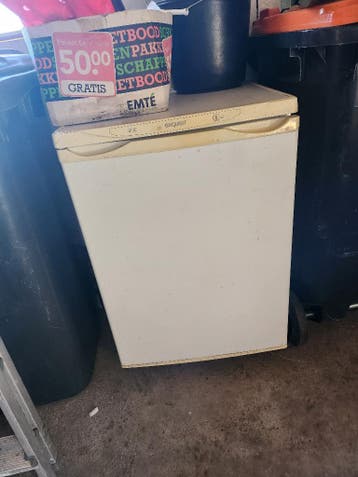 Koelkast met vriesvak gratis