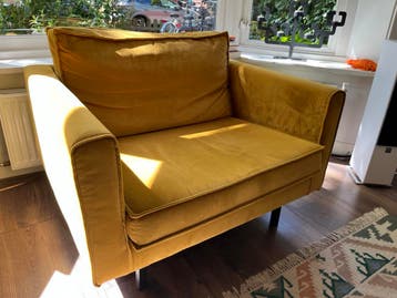 Gratis af te halen: Sissyboy loveseat okergeel