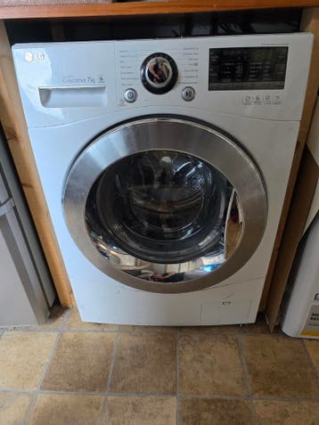 LG Direct Drive 7kg Wasmachine - Voorlader