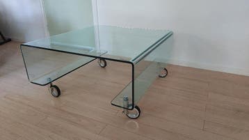 Gereserveerd: Glazen Design Tafel 80x80x