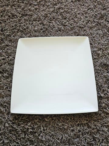 Wit, vierkant porseleinen bord