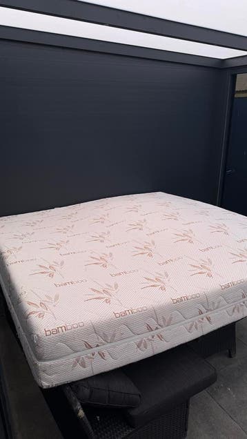 Gebruikt Bamboo Matras 200x200