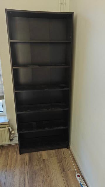 Gratis Ikea Boekenkast met 6 Vakken